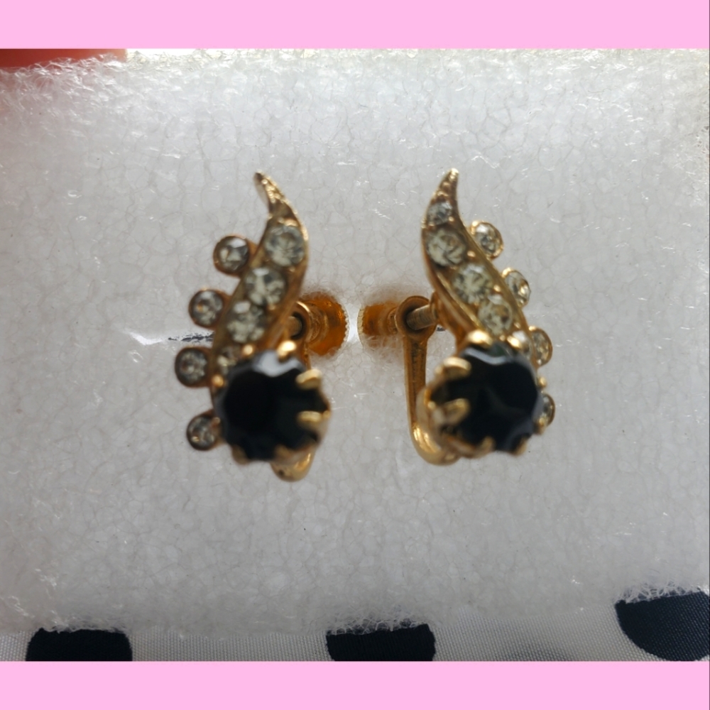 Beautiful Vintage Earrings for Non Pierced Ears